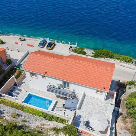 Vakantiehuis Beachfront - Happy Blato (Korcula)